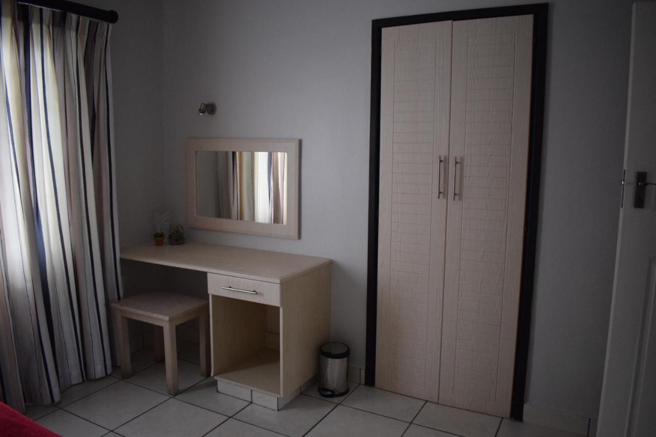 Sunrise Beach Resort Amanzimtoti Luaran gambar