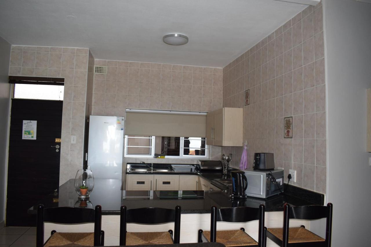 Sunrise Beach Resort Amanzimtoti Luaran gambar