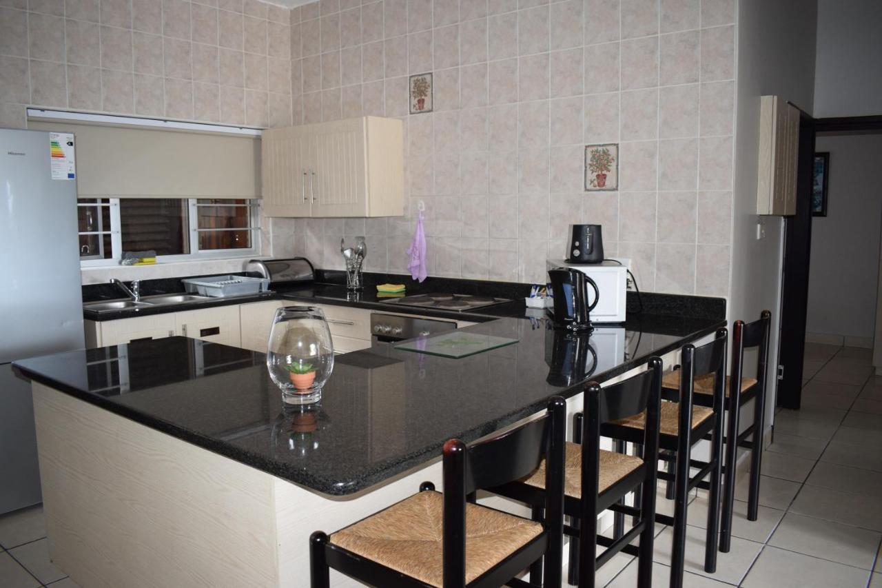 Sunrise Beach Resort Amanzimtoti Luaran gambar